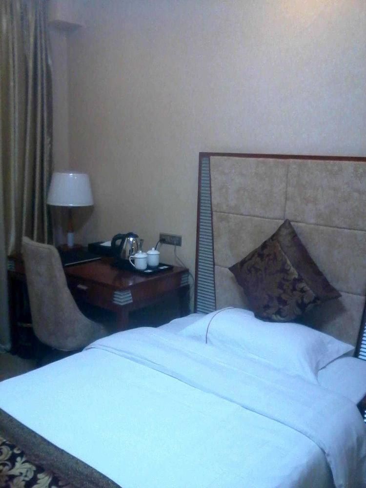 Xian Shen Long Hotel Exterior photo